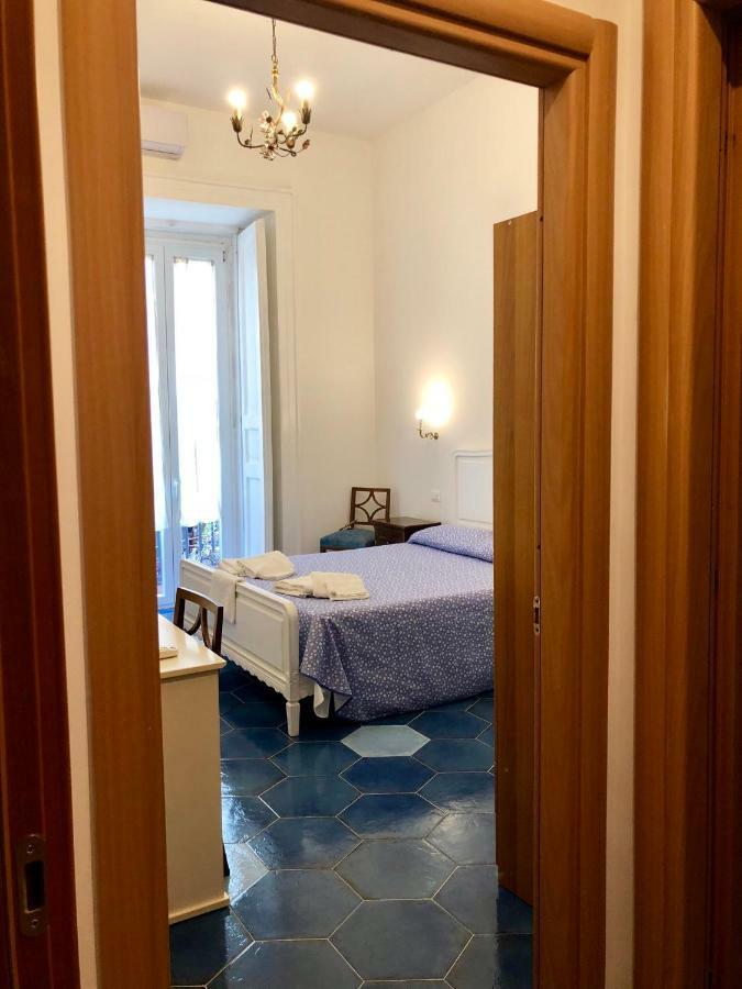 Bed and Breakfast Il Sole Di Montesanto Neapel Exterior foto